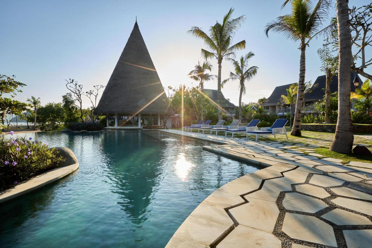 Sudamala Resort, Komodo, Лабуан-Бахо Экстерьер фото The resort's main pool