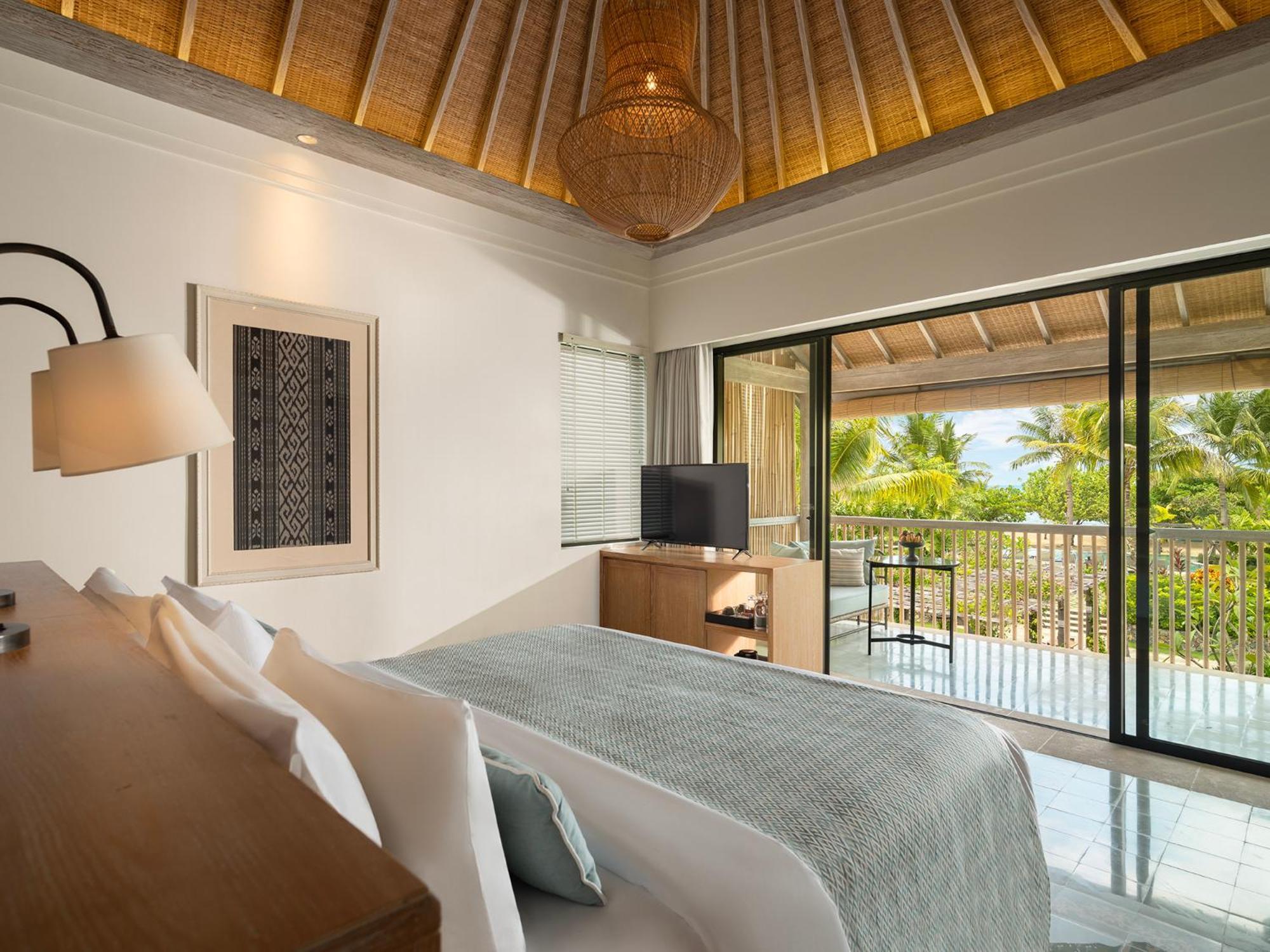 Sudamala Resort, Komodo, Лабуан-Бахо Экстерьер фото A bedroom at the resort